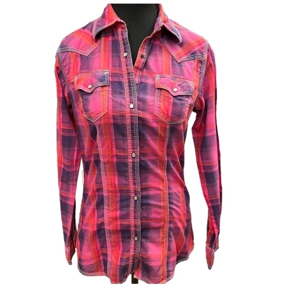 WRANGLER Pearl Snap Down Fitted Shirt Western Style Pink Plaid Long Sleeve